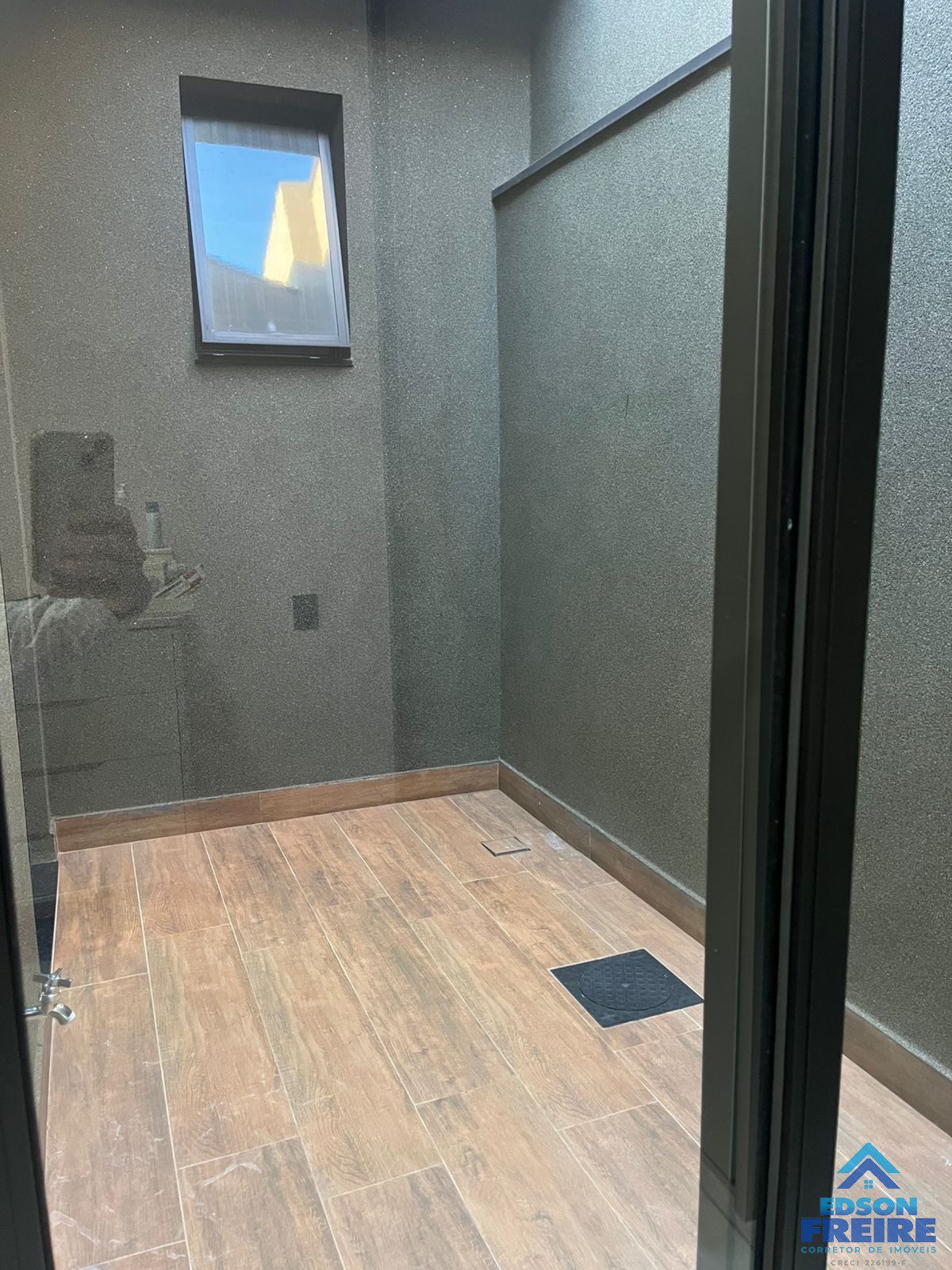 439acdb0-24c9-4d85-a34c-d7b6b60a3a99