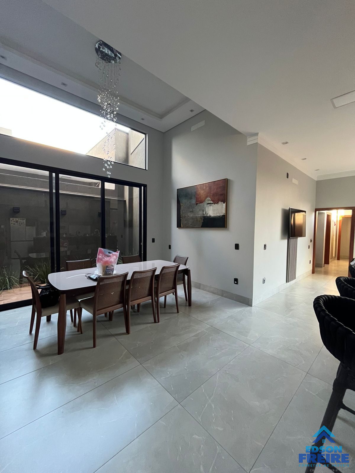 643a3c5f-e9ea-4346-82ce-39ff428f89f1