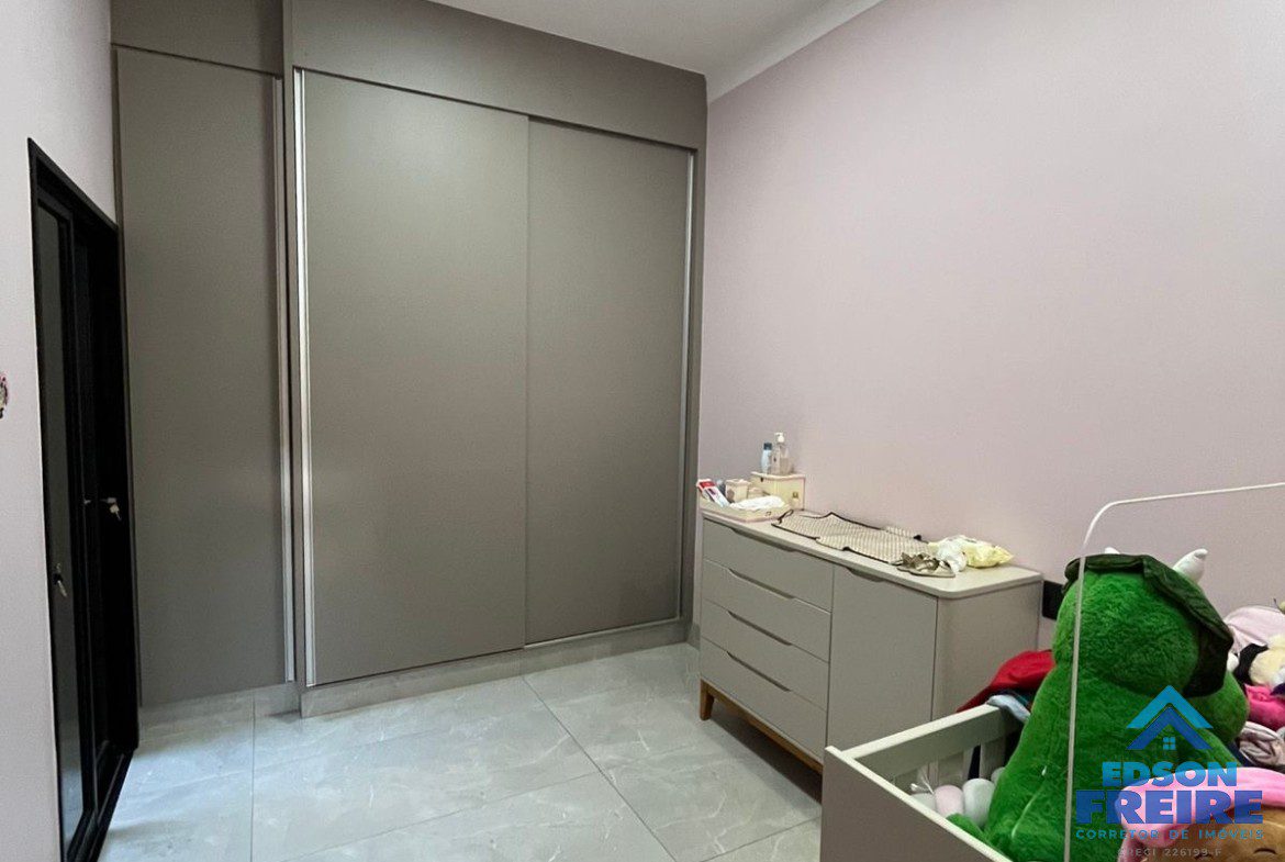 6d73e07d-dccc-4ed2-9d46-bcb65a5aa0f4