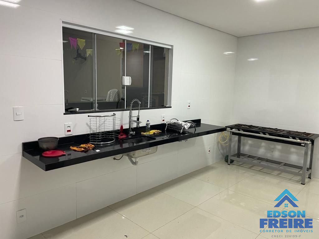 81e3023c-94f0-4064-8074-4e615895b131