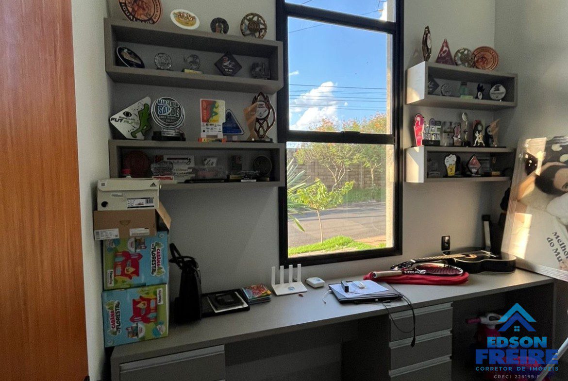 f39f03ad-bb68-4704-9a4f-5ac8a54c5132