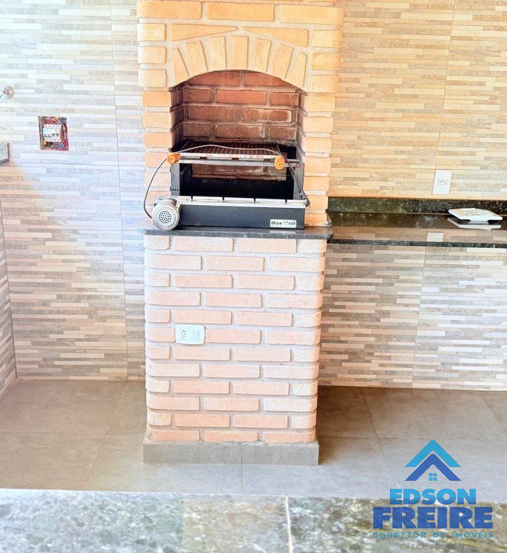 0f30e5b3-a539-45a0-81d8-8d24cd5bea19