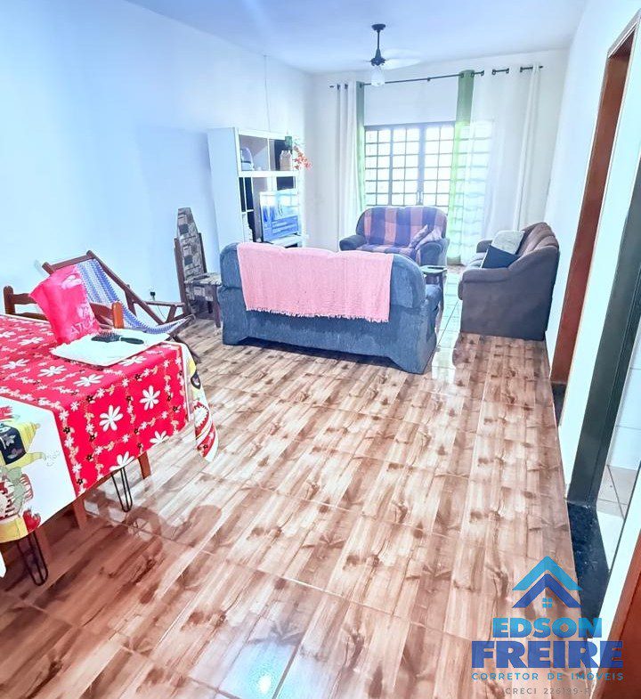 445f239b-214f-40ee-8e2b-c13908cdd378