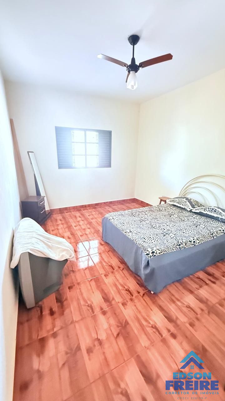 774206cf-f2b7-470a-a496-57a8969eb4d7