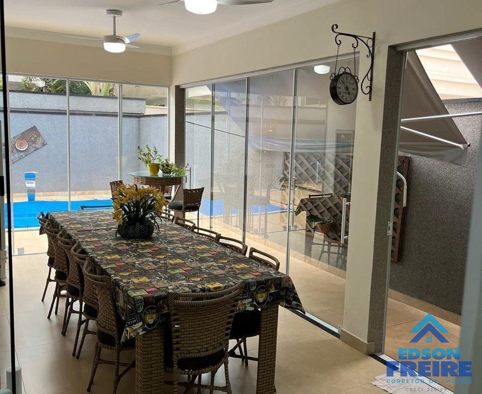 835ce226-ca42-4002-a88c-71a0071c166b