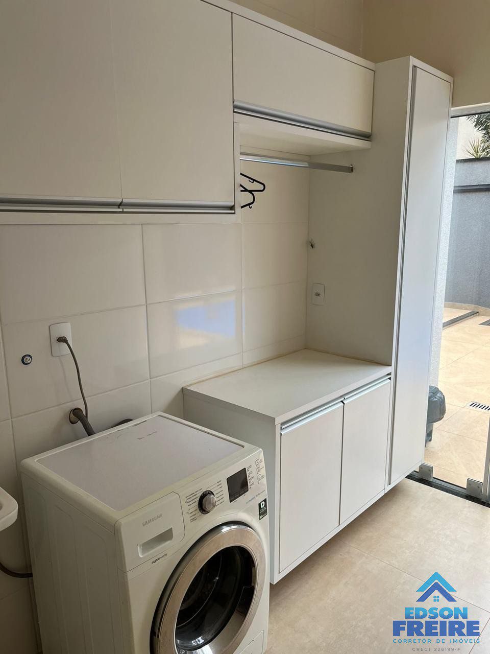 cda54ba9-02bf-4a4b-9974-eece12e54912