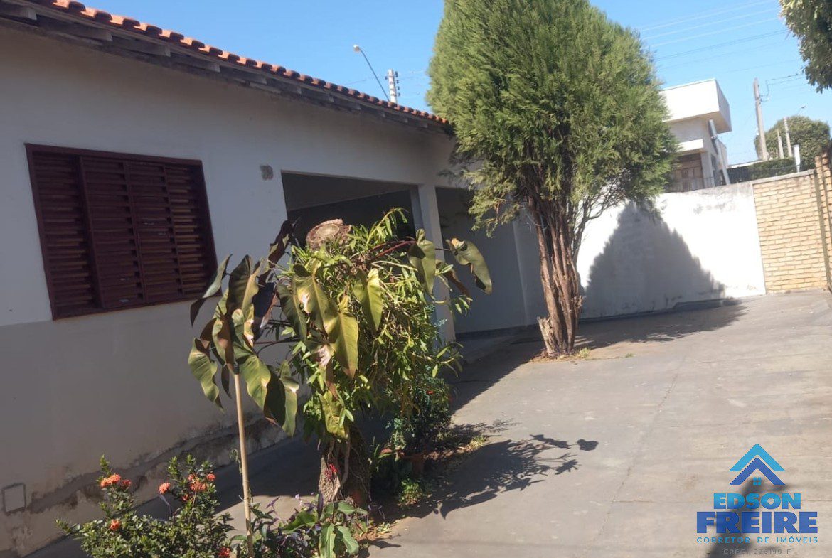 df84b858-ce79-4a0c-96cc-c0b9ecafff91