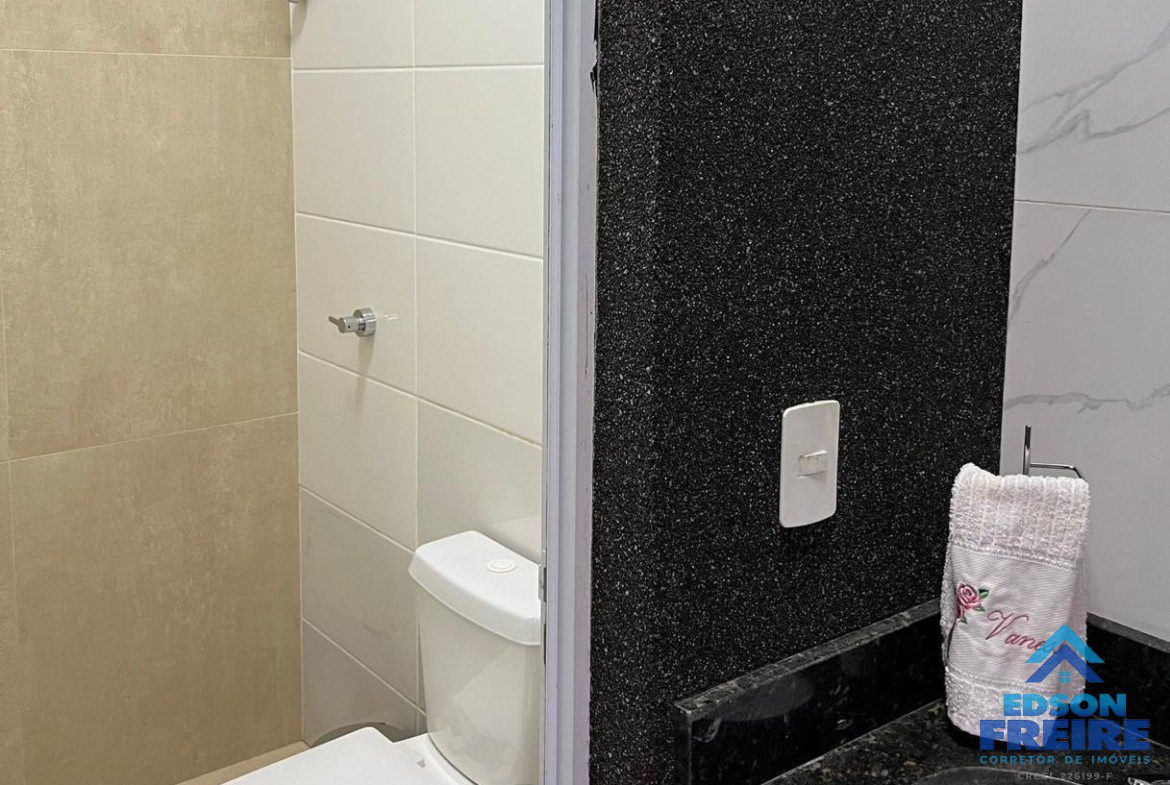 ee567aa1-e5e7-4044-bbe2-1faaee64ef4b