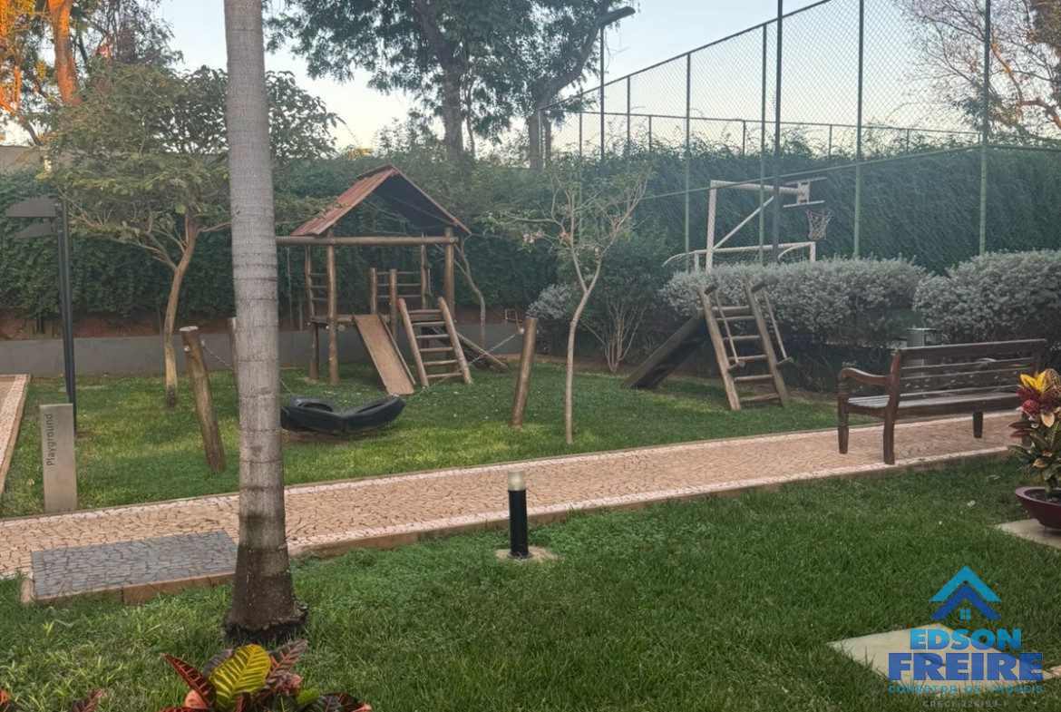 24ac4f5b-25e5-4063-ba06-b7e5cec50d7d