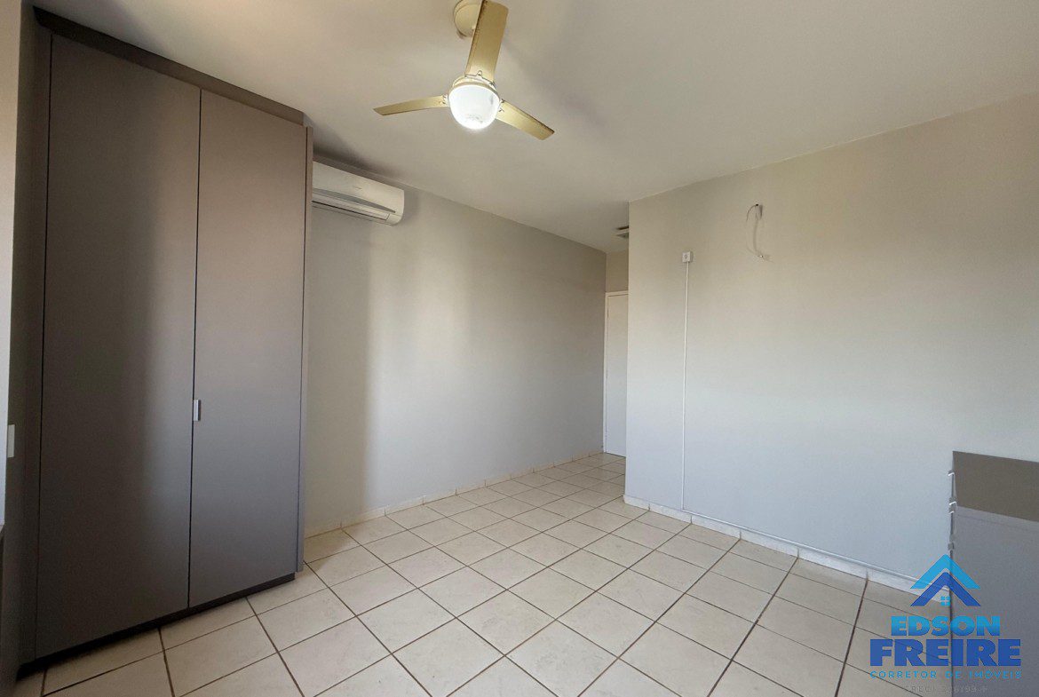 4b557305-32b6-4aa6-aaf6-7889f4cb1d5d