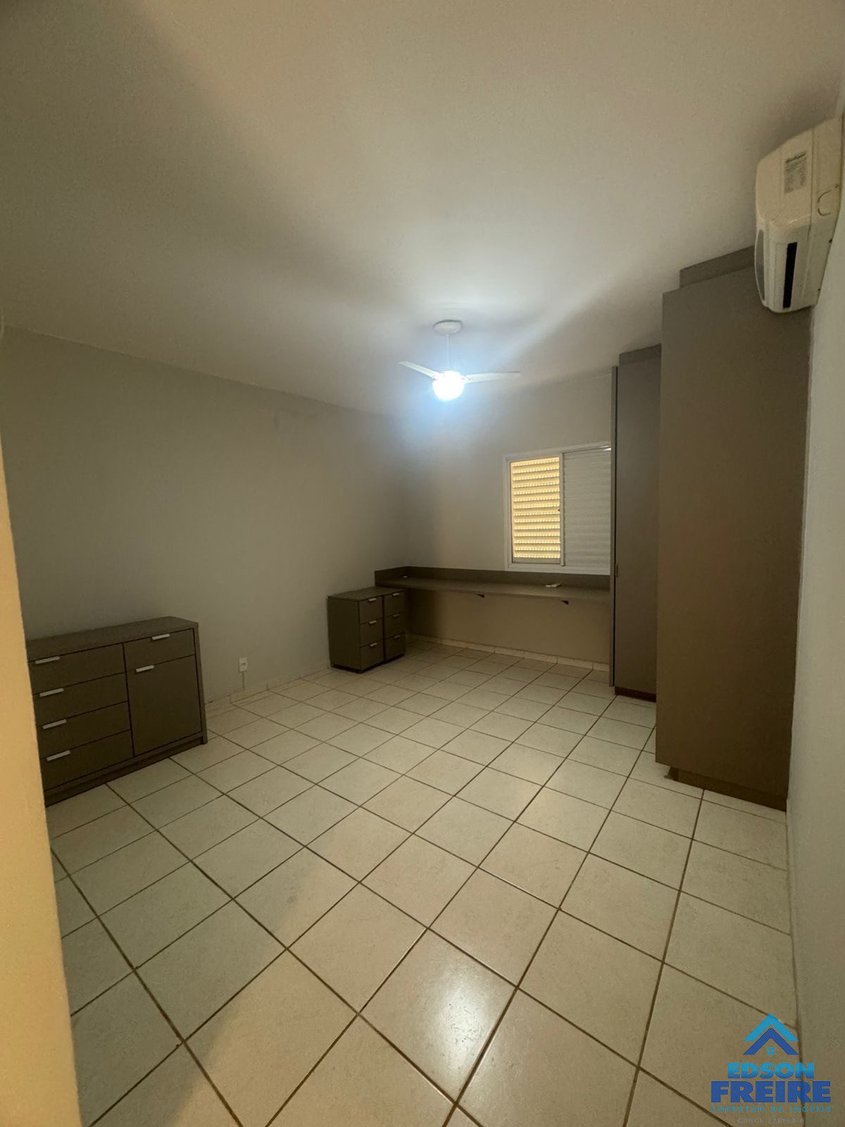 56b96fa9-7384-4821-8e25-0ddf5b50f8f5