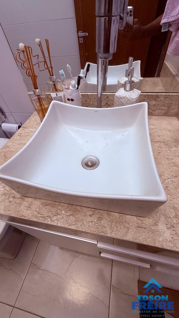 26c71233-2846-4a69-aae2-d8cc76c5ef37