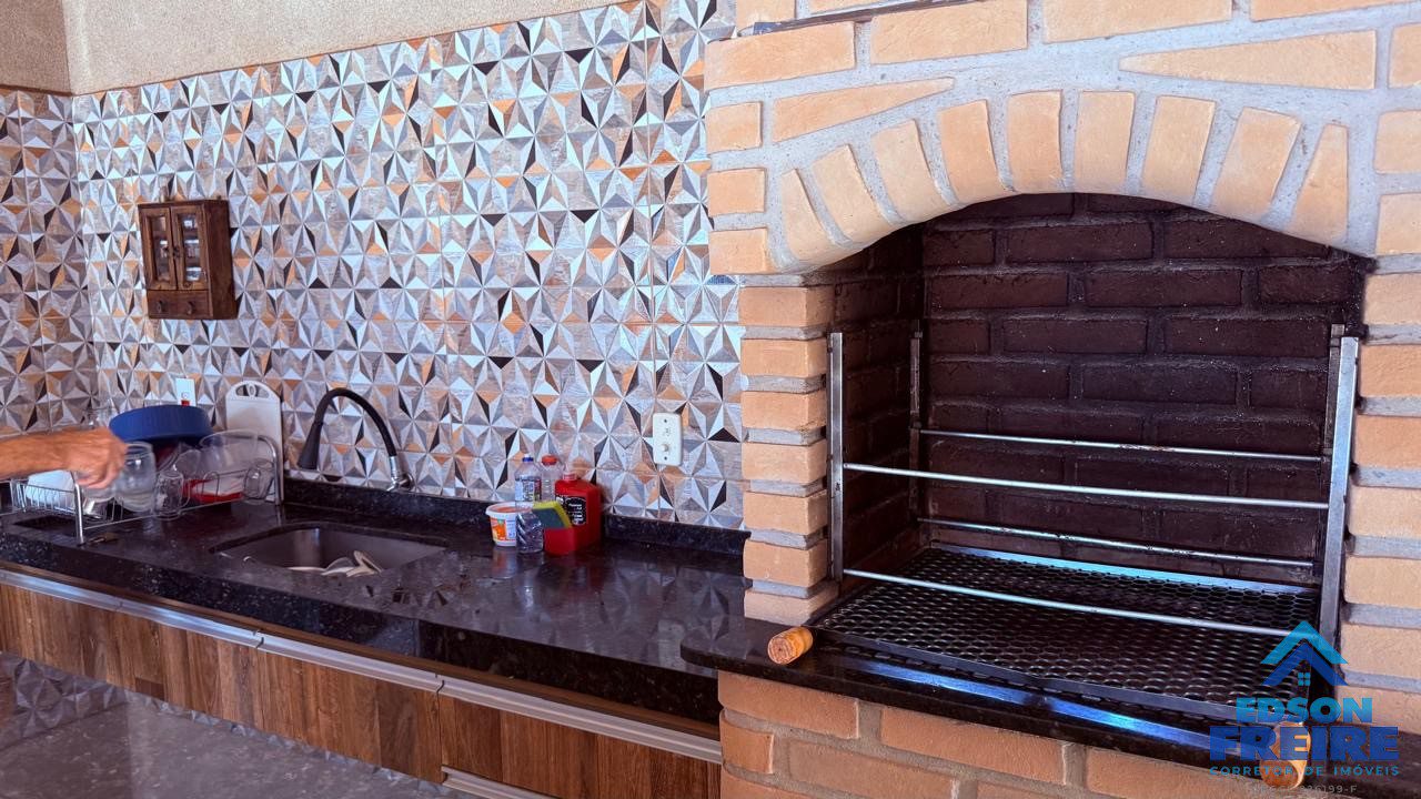 60bae5aa-cdeb-417e-aee3-3e8b71194118