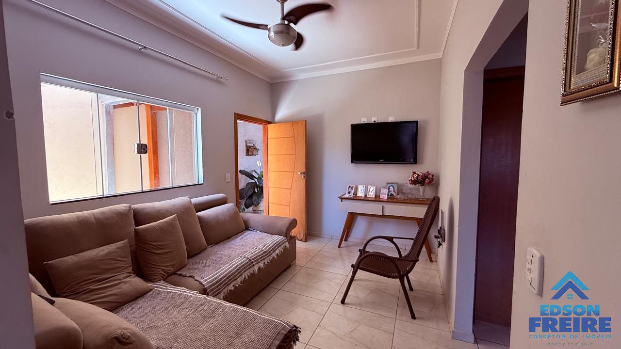 a7f572c7-9eb1-4c59-9347-1dd788d3cb07