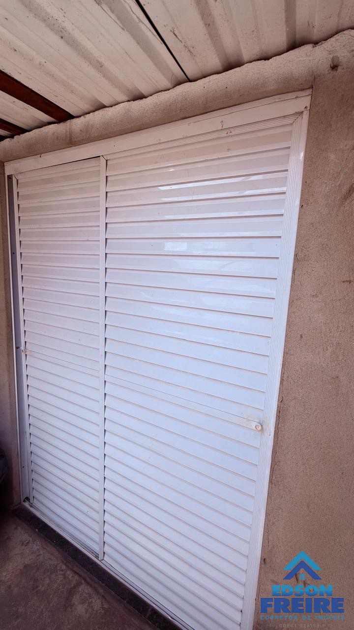 ee5c173e-ffa5-4346-aca3-af61025c458f