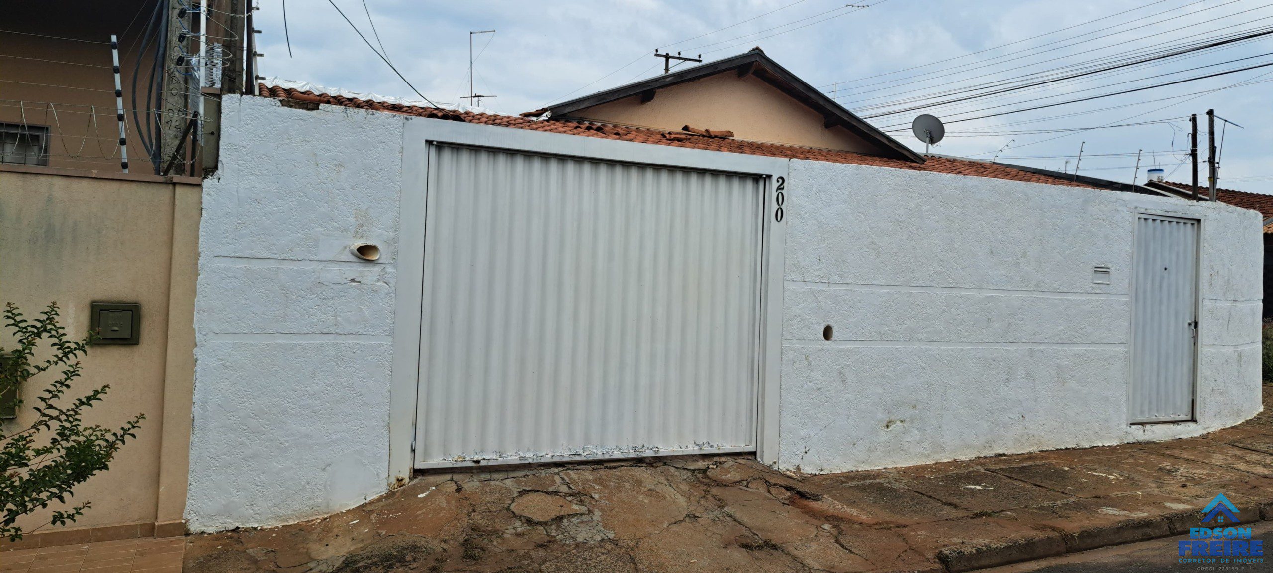 2b8cf4d2-5652-4e94-a4f4-606aa9d3335b