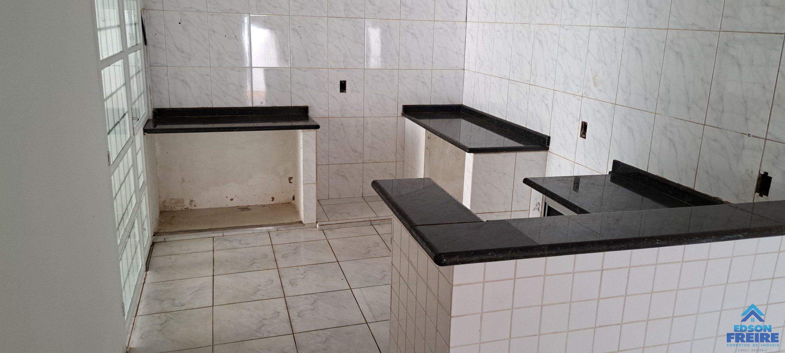 d88a87bf-6d8e-468d-9409-8b93e89cca85